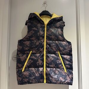 Camo Puffer Vest with Yellow Accents